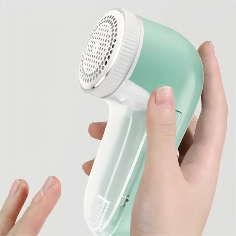 Portable Fabric Lint Remover