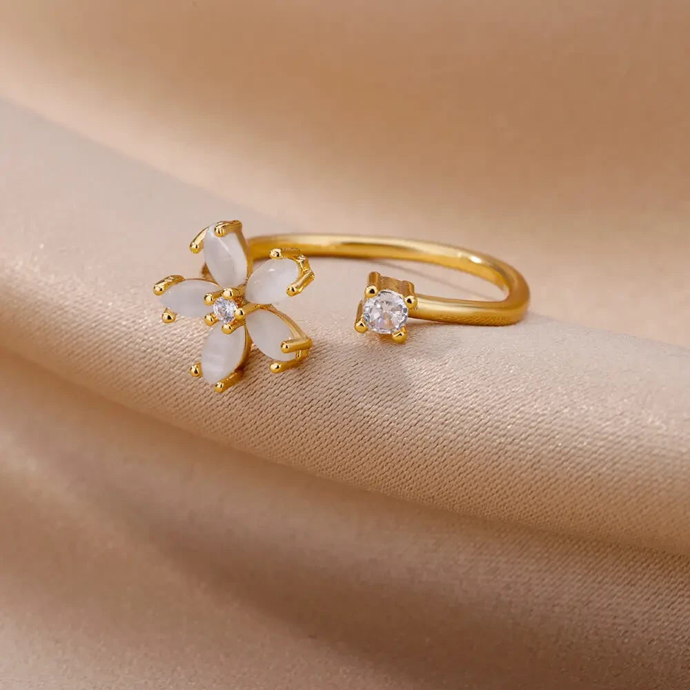 Adjustable Gold Floral Ring